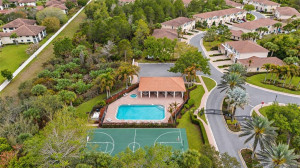 Community pool