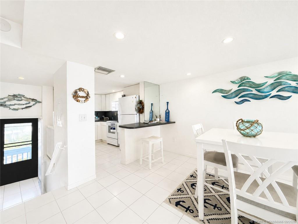 Photo 8 at 11000 S Ocean Drive 4I, Jensen Beach