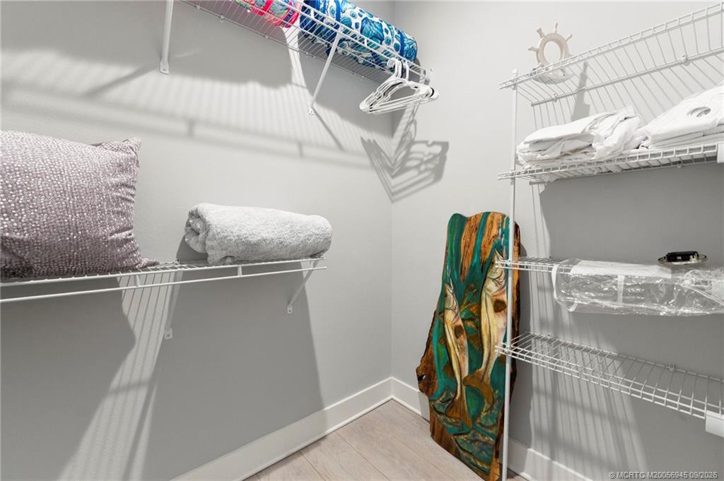 Walk in Closet