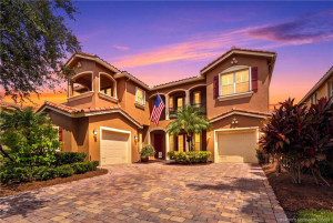 Photo for 5541 SW Bellflower Court, Palm City, FL 34990 - listing #M20056535 5541 SW Bellflower Court, Palm City, FL 34990