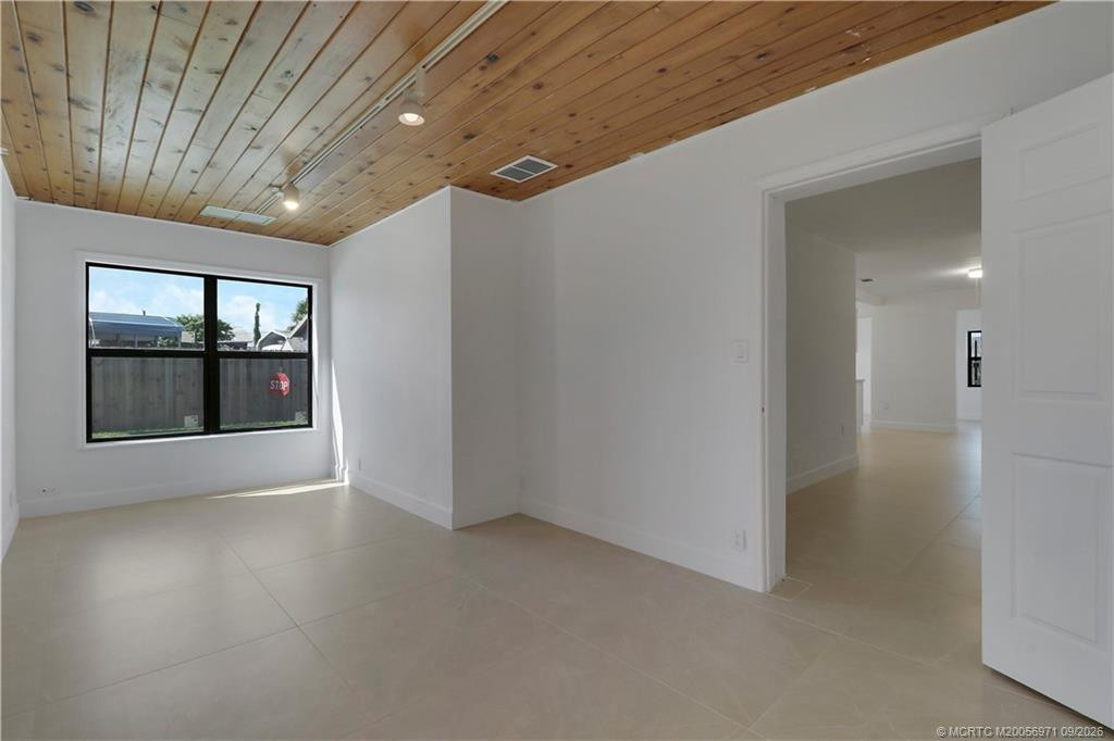 Suite 5