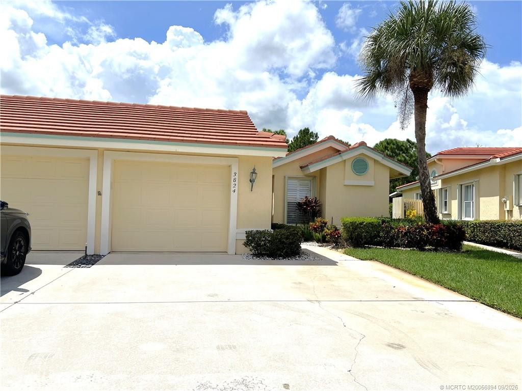 3824 SW Inwood Pines Lane, Palm City – Villa for sale