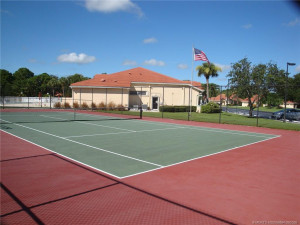 Community Tennis & Pickleball Courts