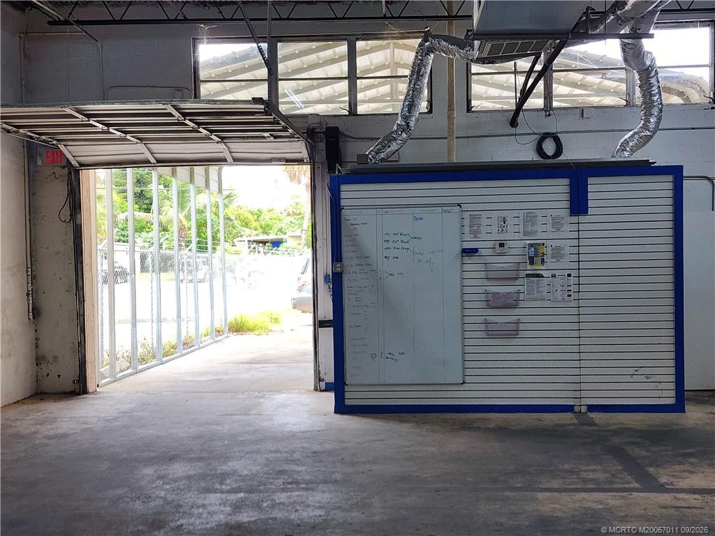 9'x9' OHDoor