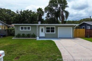 4325 78th Lane N, St. Petersburg, FL 33709
