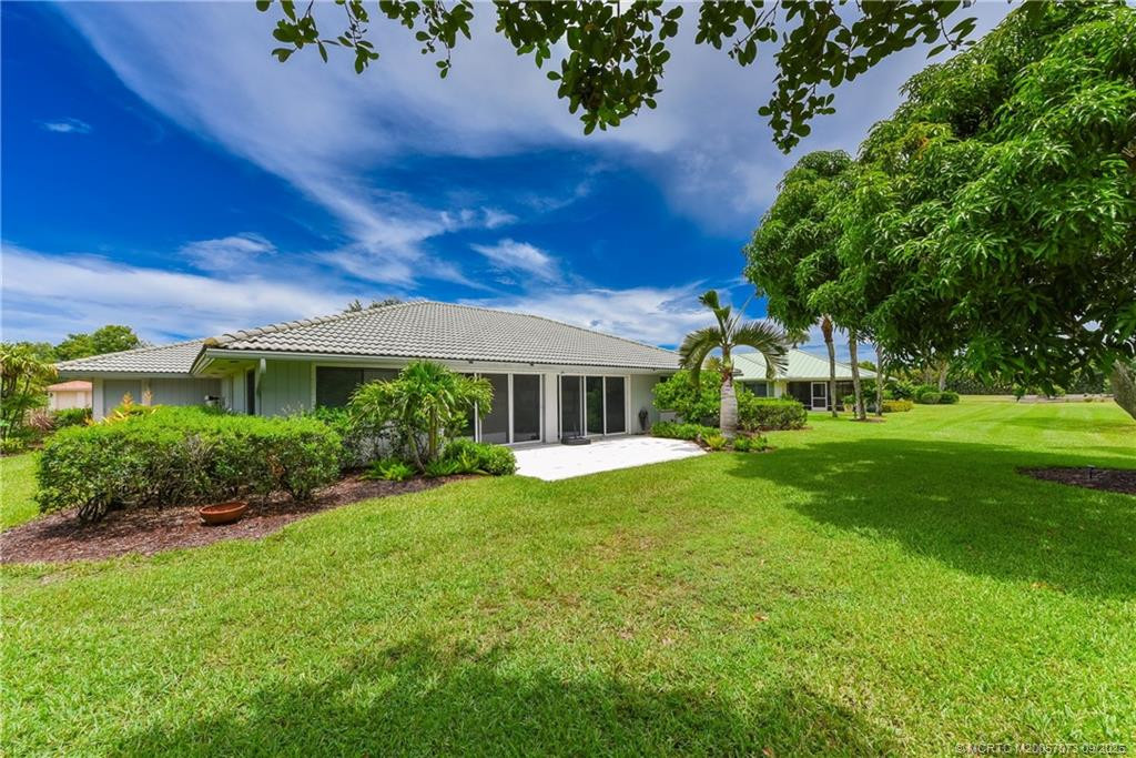 3 bedroom Single Family Residence at 1463 SW Troon Circle, Pipers Landing 03, Palm City — photo 3