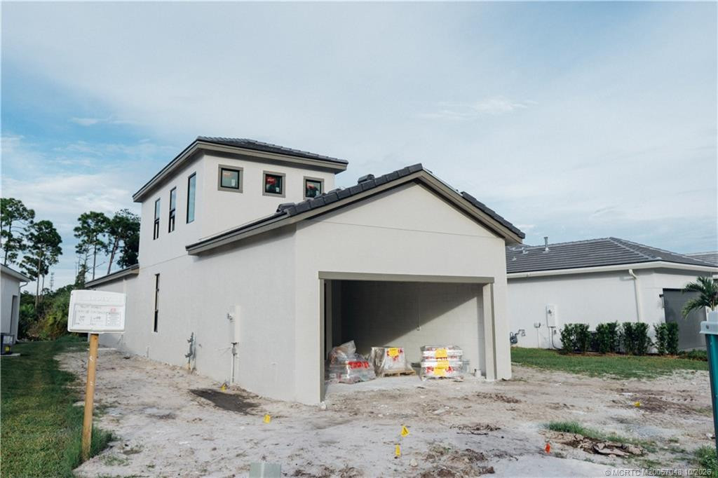 Property photo for 431 SE Via Sangro, Port St. Lucie, FL 34952