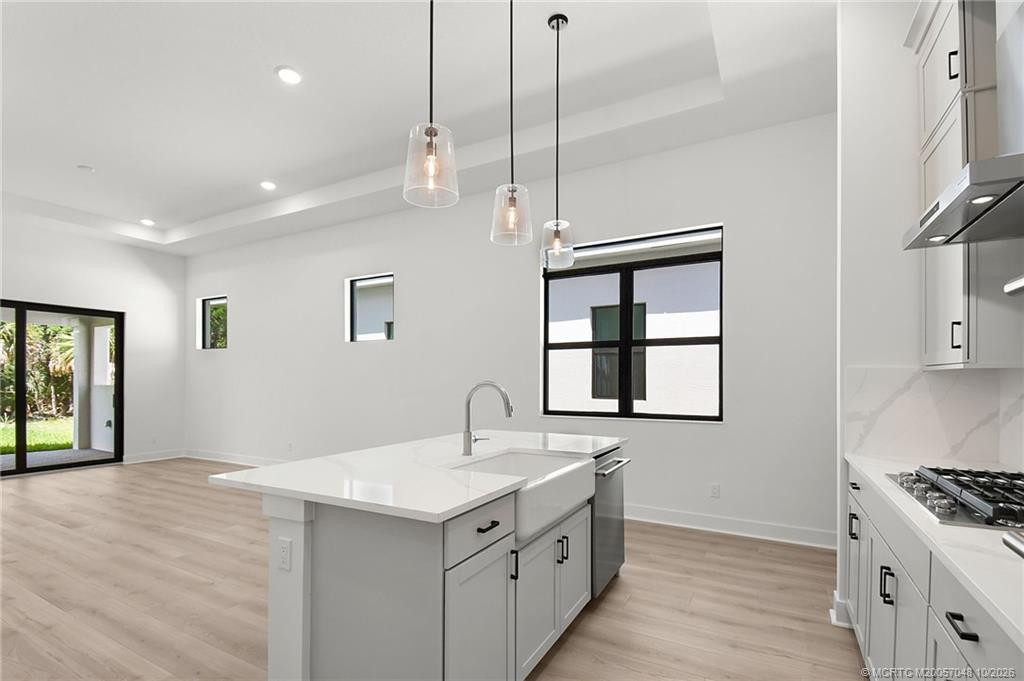 431 SE Via Sangro, Port St. Lucie FL - photo 13 of 35
