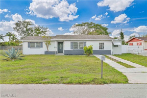 Photo for 336 Dellwood Avenue, Lehigh Acres, FL 33936 - listing #M20057088 336 Dellwood Avenue, Lehigh Acres, FL 33936