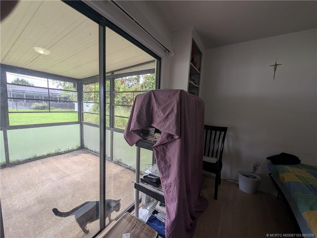 1689 SE Floresta Drive, Port St. Lucie FL - photo 8 of 64