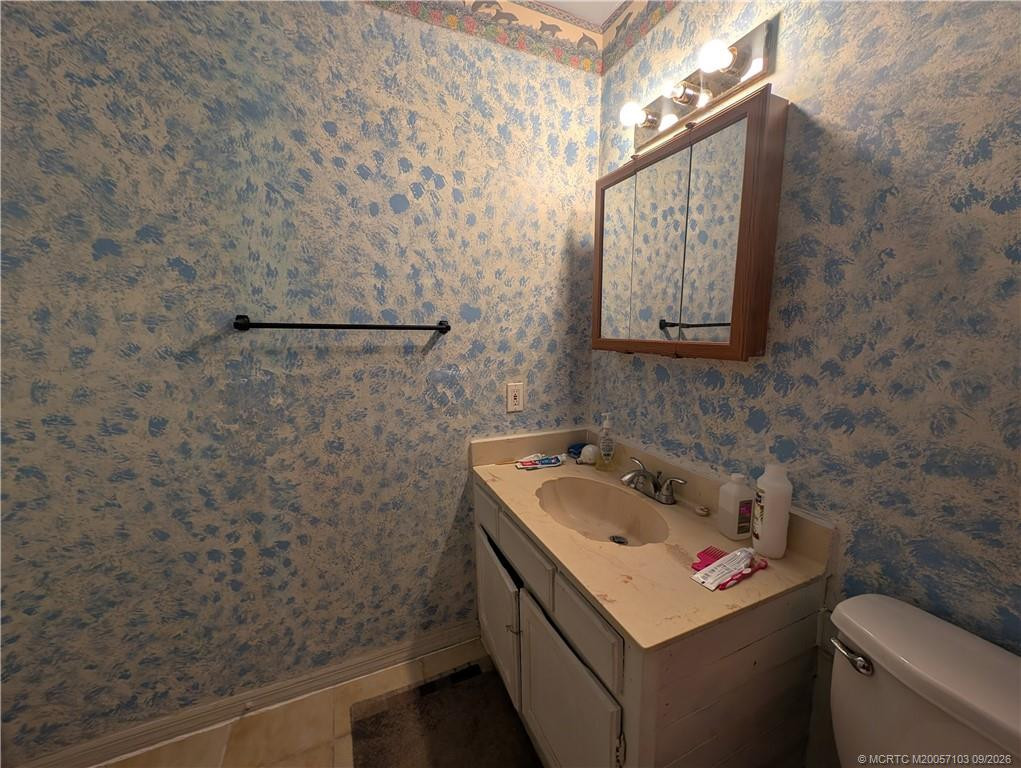 1689 SE Floresta Drive, Port St. Lucie FL - photo 10 of 64