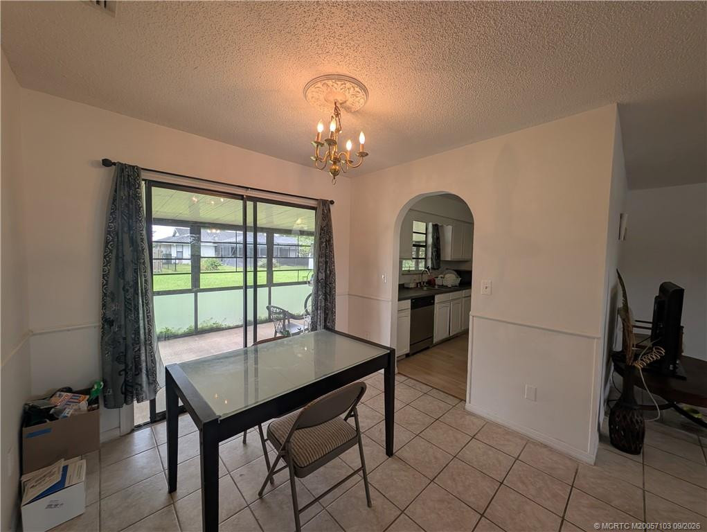 1689 SE Floresta Drive, Port St. Lucie FL - photo 20 of 64