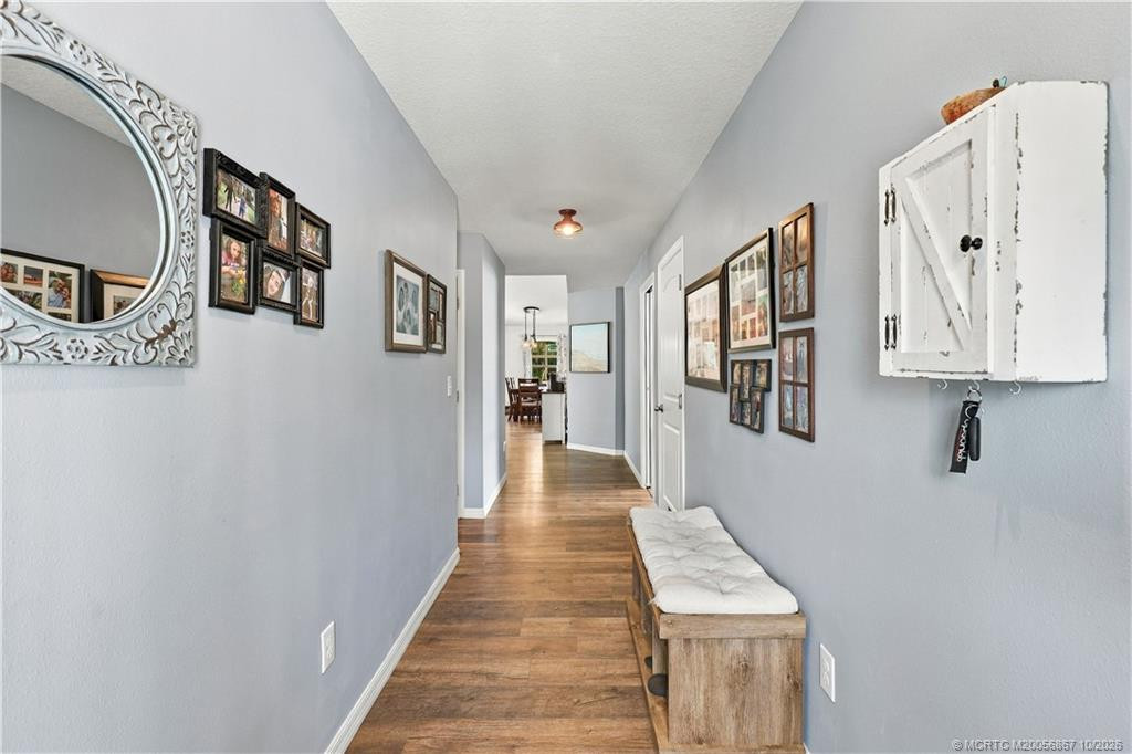 3 bedroom Single Family Residence at 2134 SE Gaslight Street, Port St Lucie Sec 30, Port St. Lucie — photo 4
