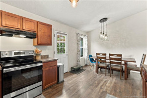 Dining area adjacent to kitchen