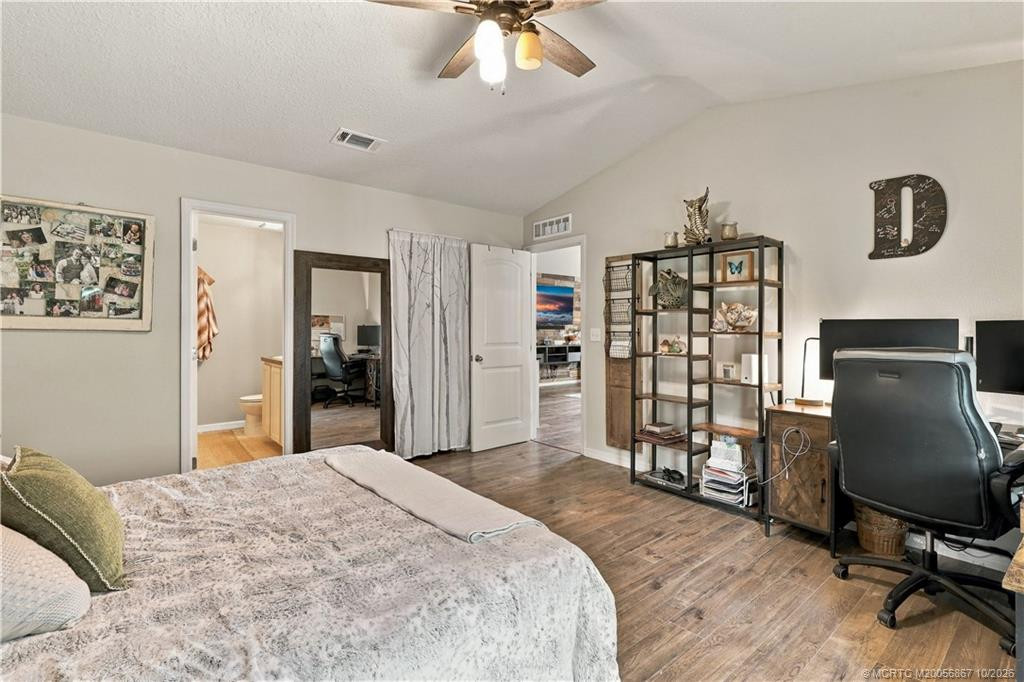 2134 SE Gaslight Street, Port St. Lucie FL - photo 17 of 41