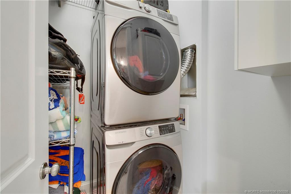 2 sets of Washer & Dryer primary bedroom