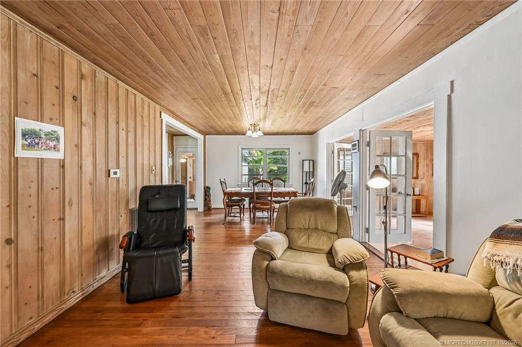 3037 Sunrise Boulevard, Fort Pierce FL - photo 10 of 60