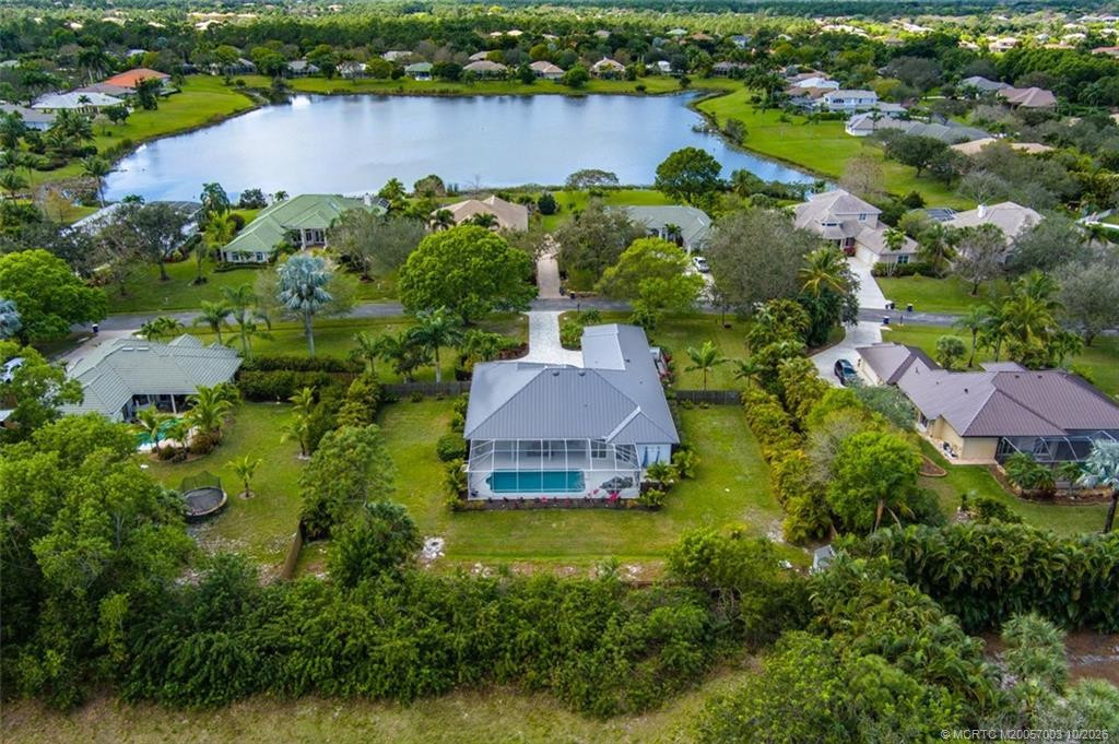5 bedroom Single Family Residence at 4977 SW Lake Grove Circle, Lake Grove, Palm City — photo 2