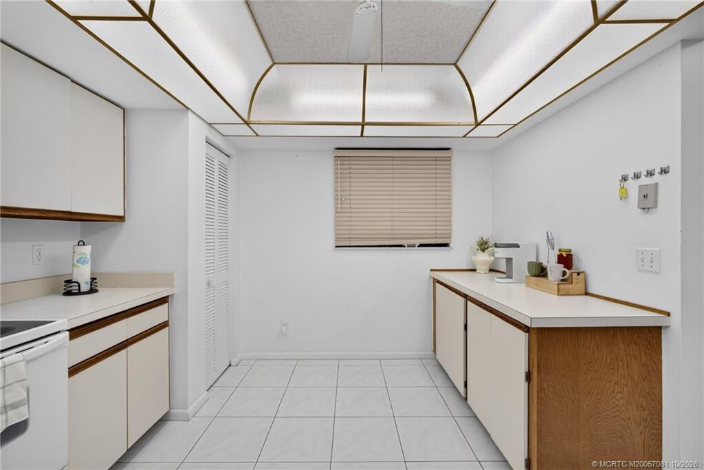 1831 SW Palm City Road C402, Stuart, FL 34994 in Stuart - property photo 5