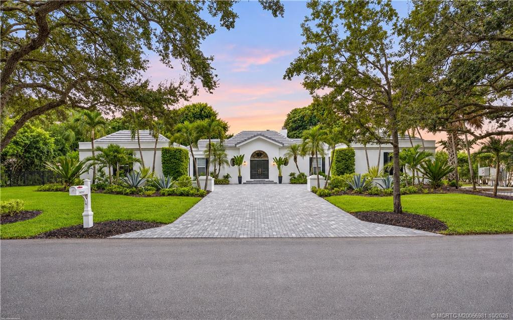 18397 SE Heritage Drive, Jupiter, FL 33469 in Jupiter - property photo 2