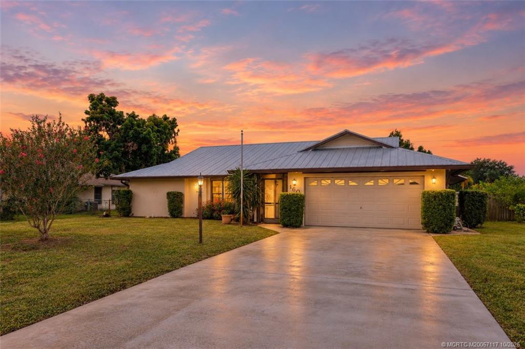 2 bedroom Single Family Residence at 160 SE Duxbury Avenue, Port St Lucie Sec 01, Port St. Lucie — photo 1