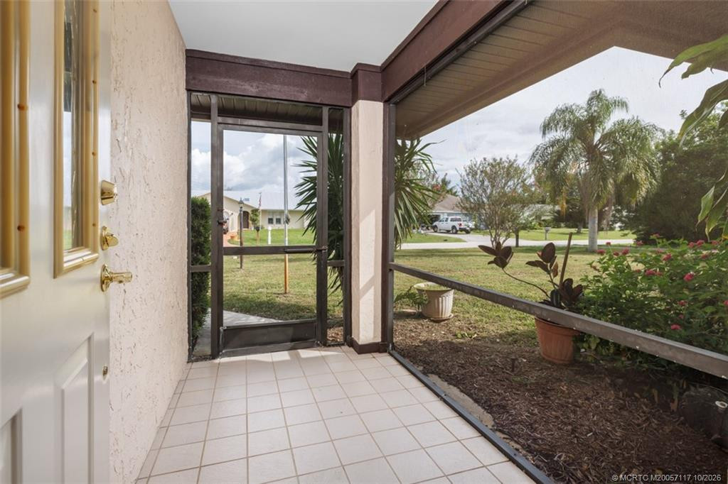 2 bedroom Single Family Residence at 160 SE Duxbury Avenue, Port St Lucie Sec 01, Port St. Lucie — photo 5