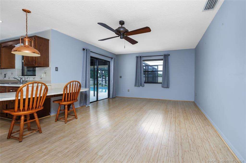 160 SE Duxbury Avenue, Port St. Lucie FL - photo 23 of 51