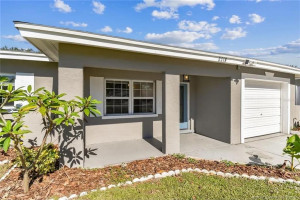 Photo for 2219 13th Avenue SW, Largo, FL 33770 - listing #M20057136 2219 13th Avenue SW, Largo, FL 33770