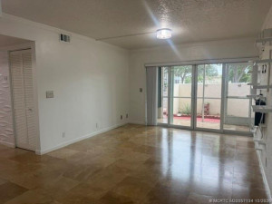 GREAT ROOM FOR LIVINGROOOM AND DININGROOM AREA