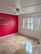 MAIN BEDROOM.