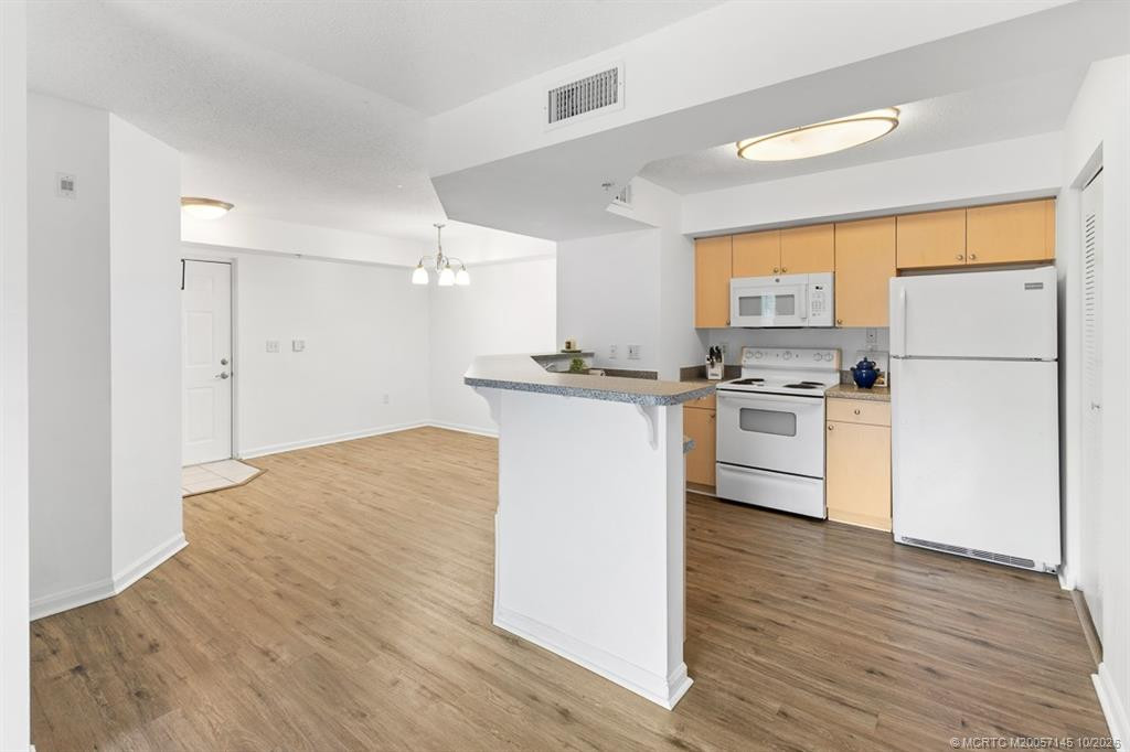 3670 NW Mediterranean Lane, Jensen Beach FL - photo 9 of 48