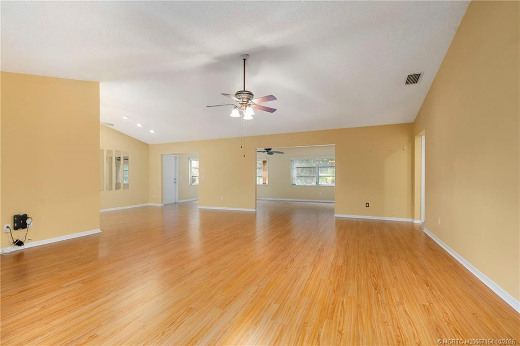 3 bedroom Single Family Residence at 7130 SE Lillian Court, Duckwood Pud, Stuart — photo 4