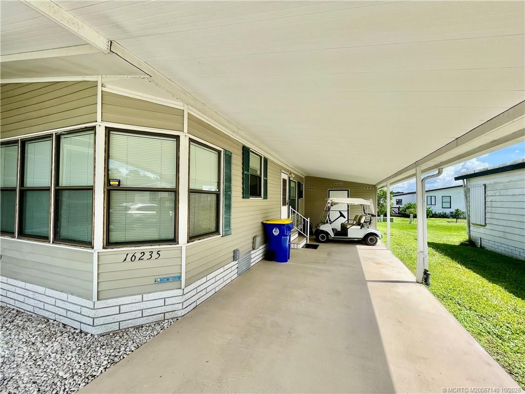 2 bedroom Manufactured Home at 16235 SW Indianwood Circle, Indianwood Golf & Country Club, Indiantown — photo 5