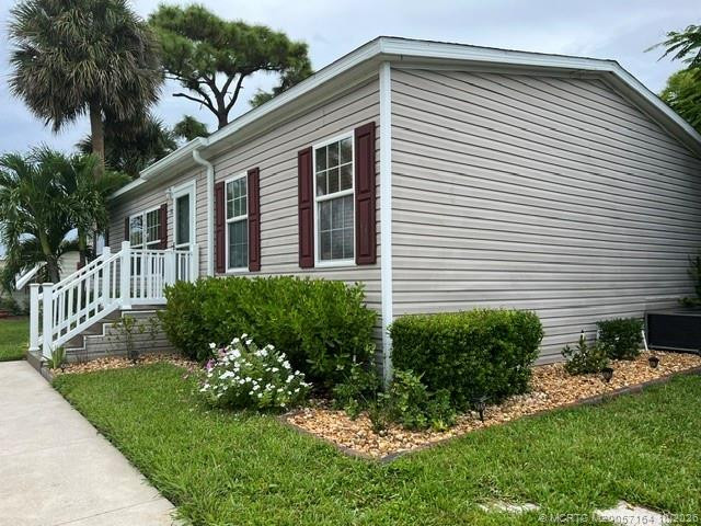 3 bedroom Manufactured Home at 2555 Pga Boulevard #319, The Meadows, Palm Beach Gardens — photo 1