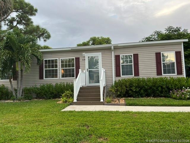 3 bedroom Manufactured Home at 2555 Pga Boulevard #319, The Meadows, Palm Beach Gardens — photo 2