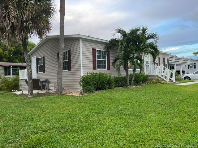 3 bedroom Manufactured Home at 2555 Pga Boulevard #319, The Meadows, Palm Beach Gardens — photo 3