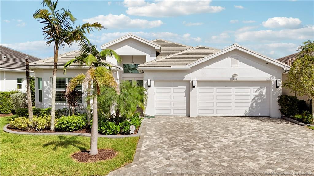 3 bedroom Single Family Residence at 11969 SW Hunter Hill Avenue, Riverland Prcl A - Nine, Port St. Lucie — photo 1