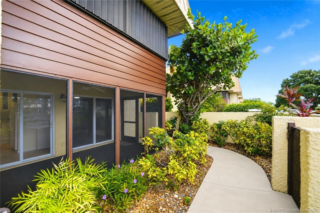 1800 SE Saint Lucie Boulevard #3-101, Stuart FL - photo 11 of 17