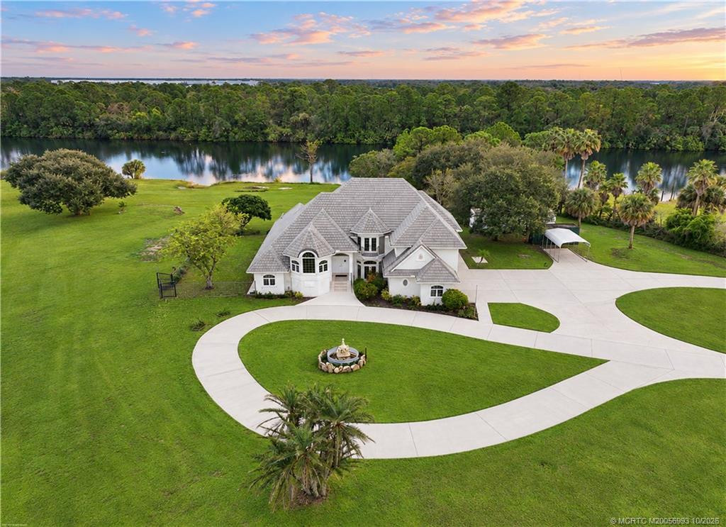 10225 SW Green Ridge Lane, Palm City, FL 34990 in Palm City - property photo 7