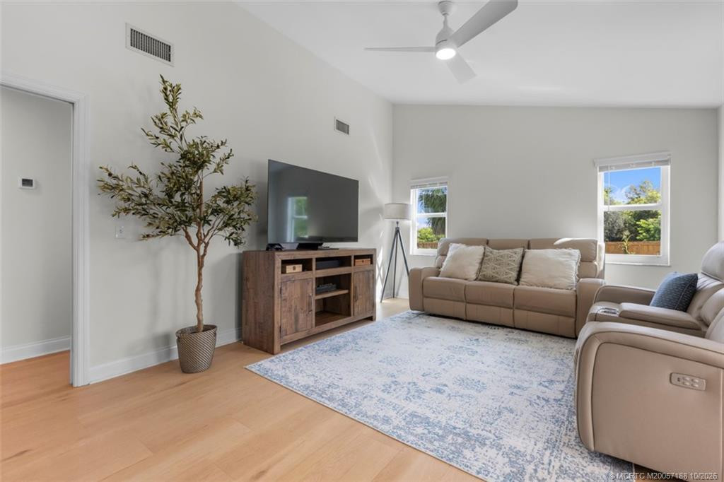 4811 NE Savannah Road, Jensen Beach FL - photo 15 of 49