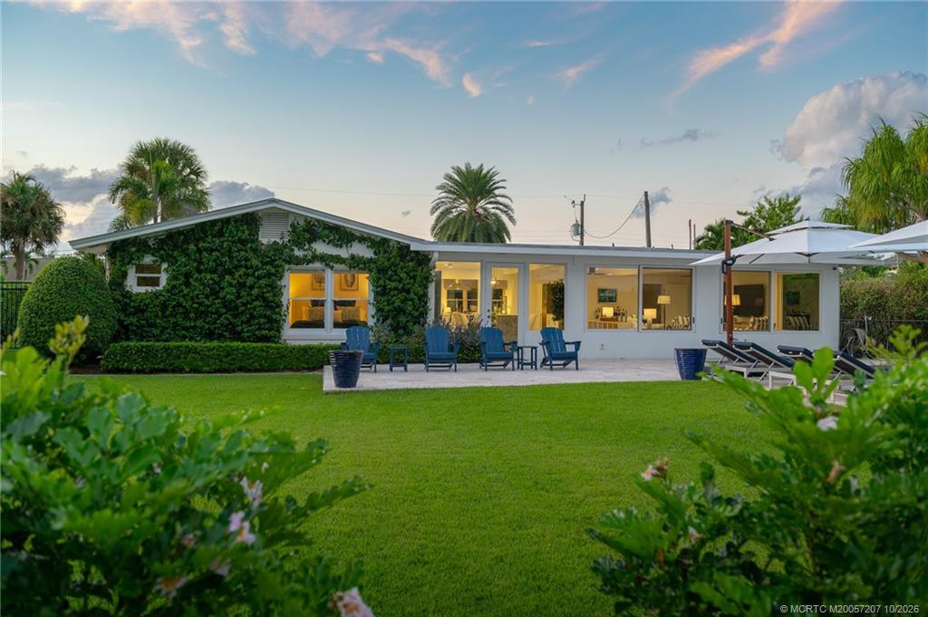 8418 SE Coconut Street, Hobe Sound FL - photo 6 of 43
