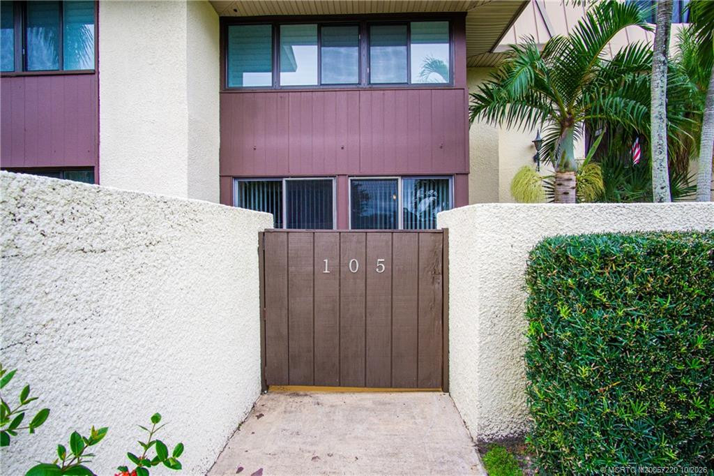 2 bedroom Condominium at 1800 SE Saint Lucie Boulevard #9-105, Conquistador Condo, Stuart — photo 3