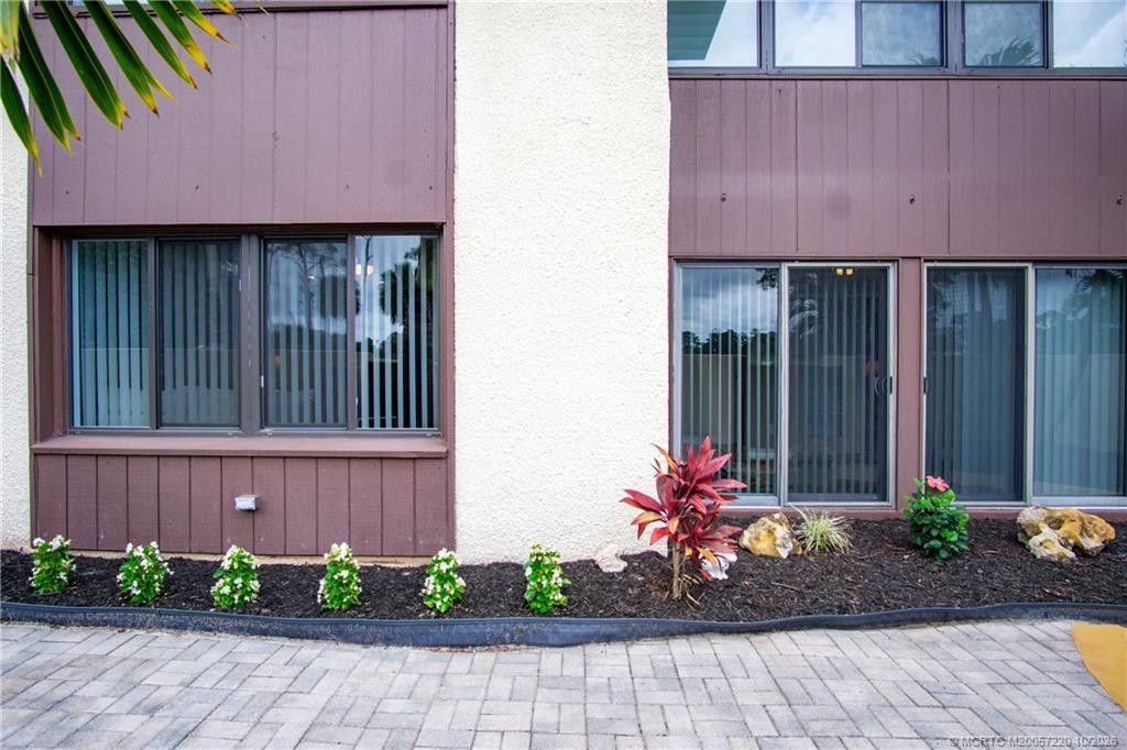 2 bedroom Condominium at 1800 SE Saint Lucie Boulevard #9-105, Conquistador Condo, Stuart — photo 5