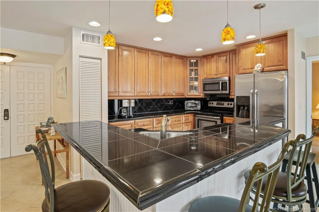 1800 SE Saint Lucie Boulevard #9-105, Stuart FL - photo 15 of 30