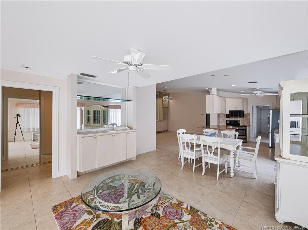 8284 SE Double Tree Drive, Hobe Sound FL - photo 11 of 23