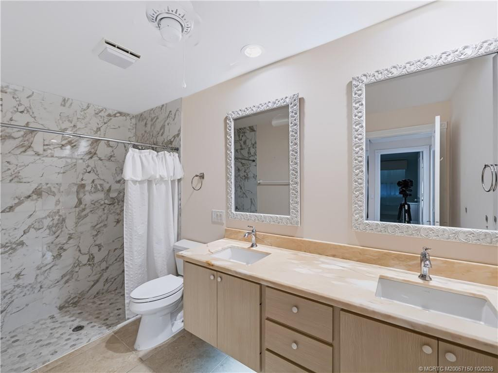 8284 SE Double Tree Drive, Hobe Sound FL - photo 13 of 23