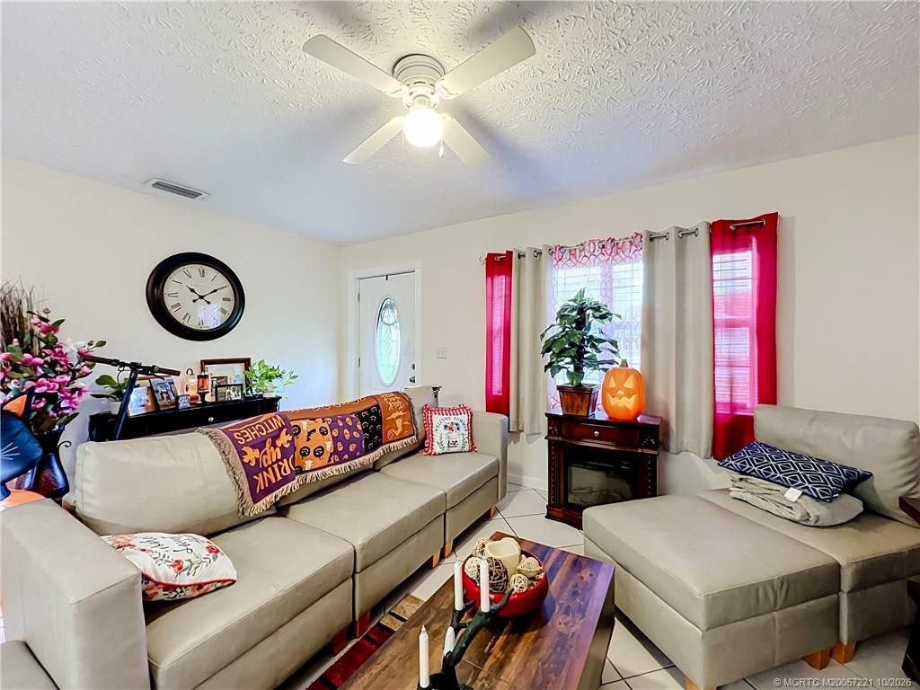 4855 Sears Street, Fort Pierce, FL 34981 in Fort Pierce - property photo 6