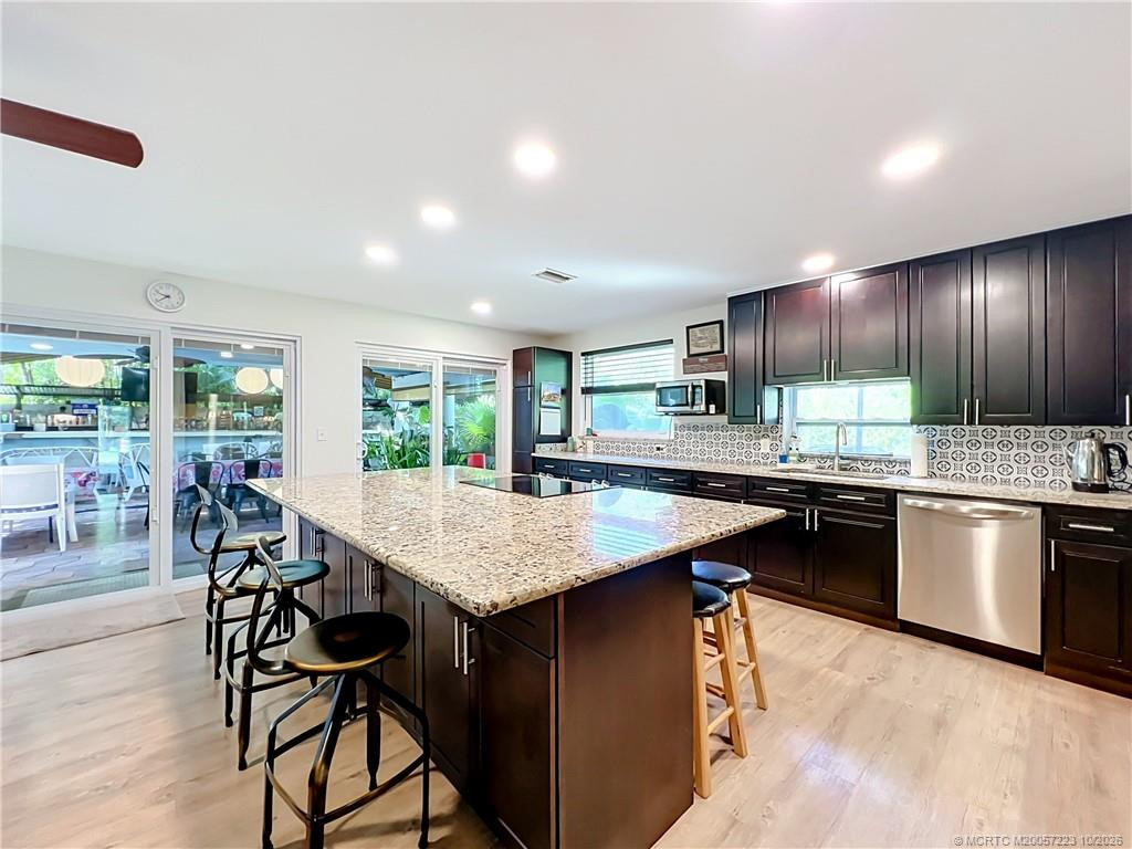 4837 Sears Street, Fort Pierce FL - photo 9 of 37