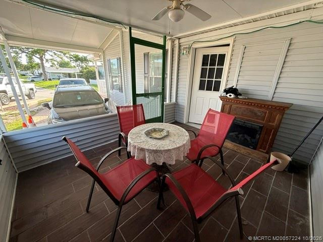 2 bedroom Manufactured Home at 4029 3rd Court, Maralago Cay, Lantana — photo 3