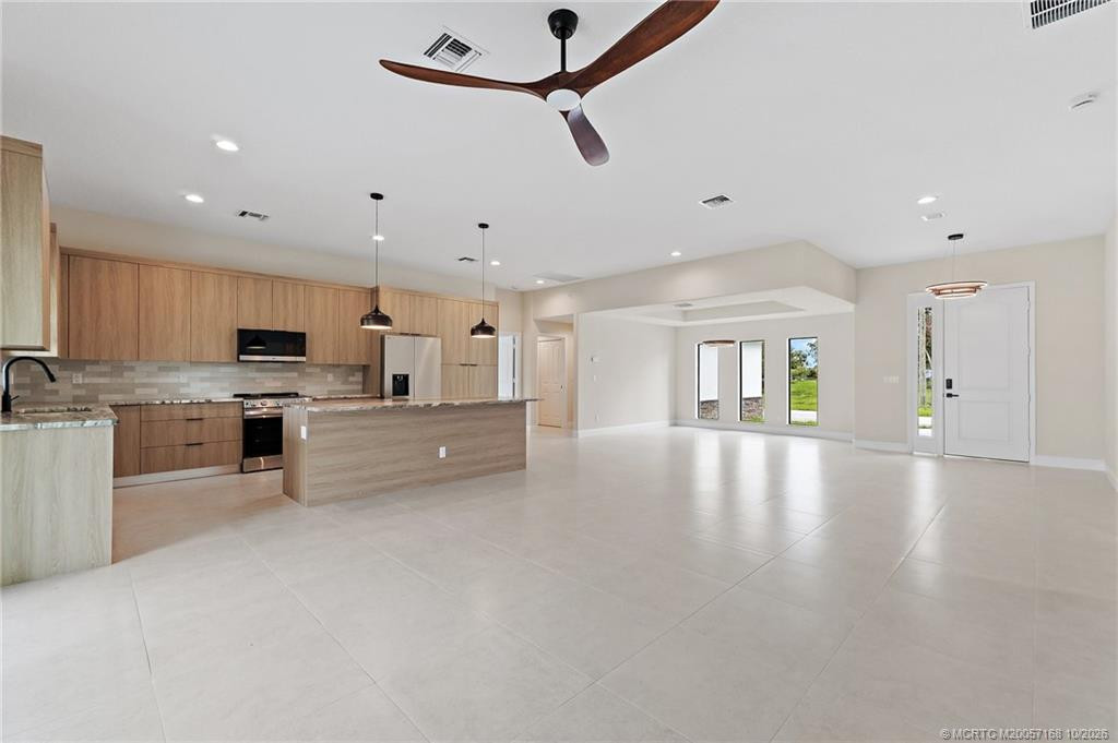 4588 SW Athena Drive, Port St. Lucie FL - photo 15 of 61